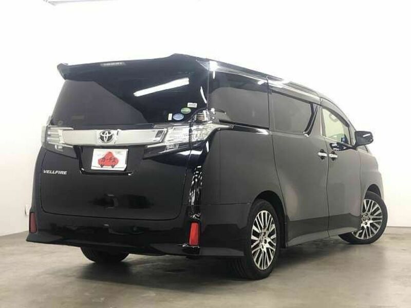 VELLFIRE-2