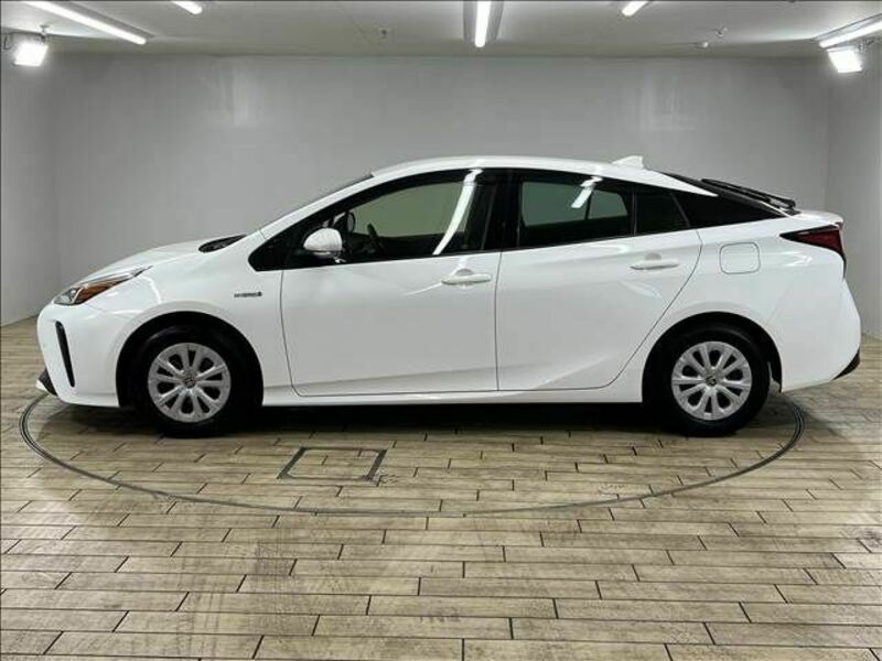 PRIUS-14