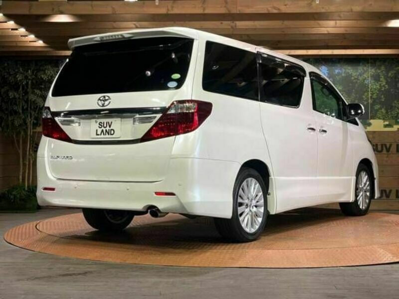 ALPHARD-17