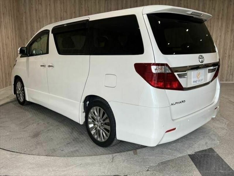 ALPHARD-22