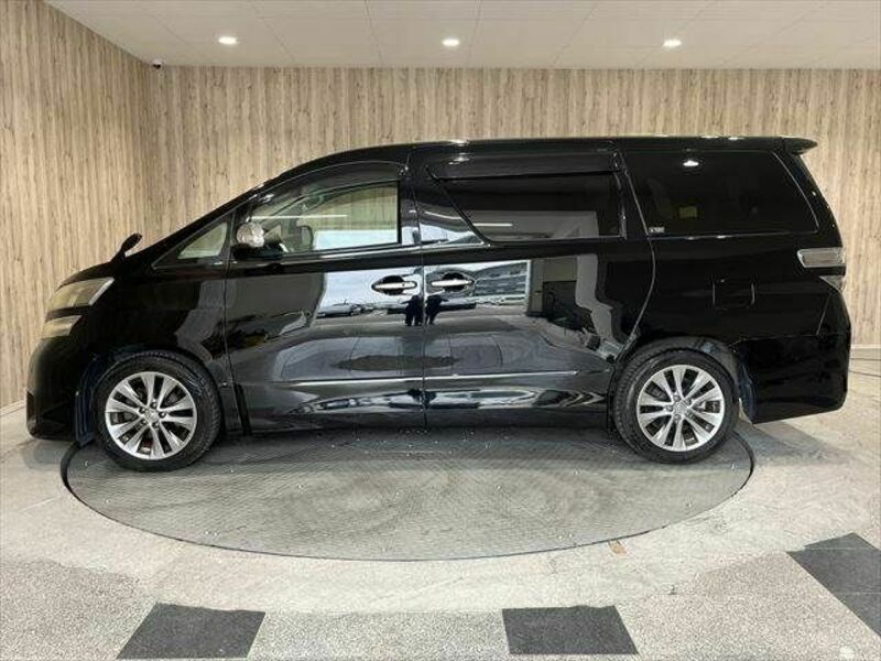 VELLFIRE-20