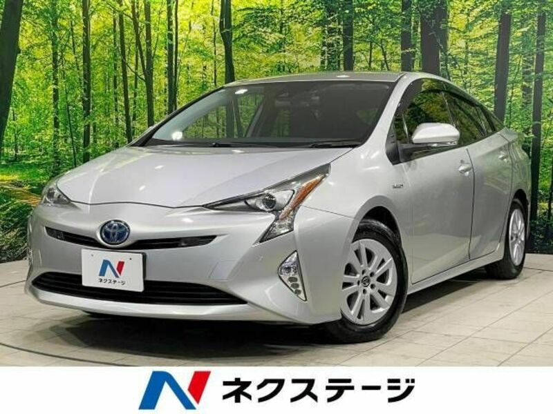 TOYOTA　PRIUS