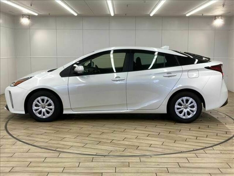 PRIUS-15