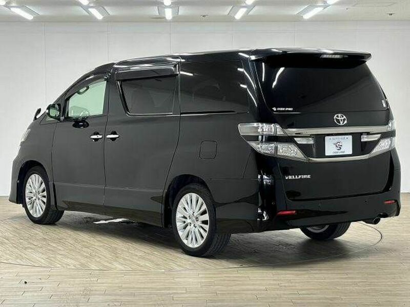 VELLFIRE-16