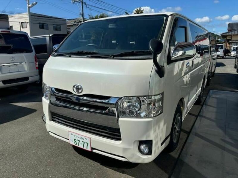 HIACE VAN-1