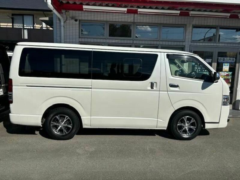 HIACE VAN-3