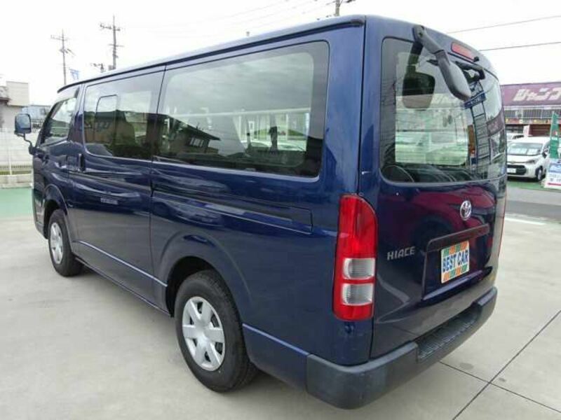 HIACE VAN-1