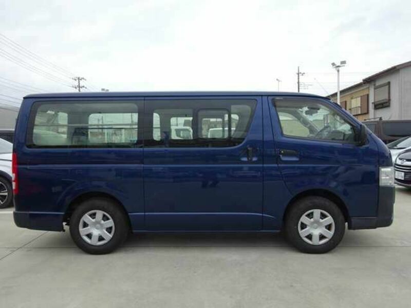 HIACE VAN-14