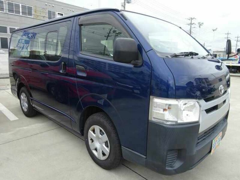 HIACE VAN-16