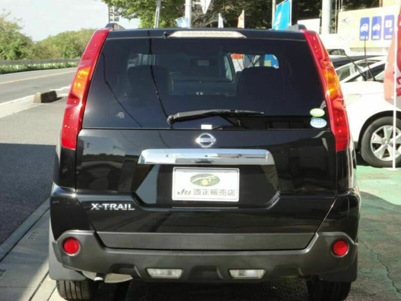 X-TRAIL-30