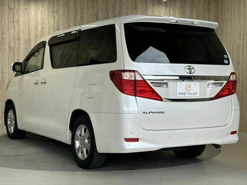 ALPHARD-19