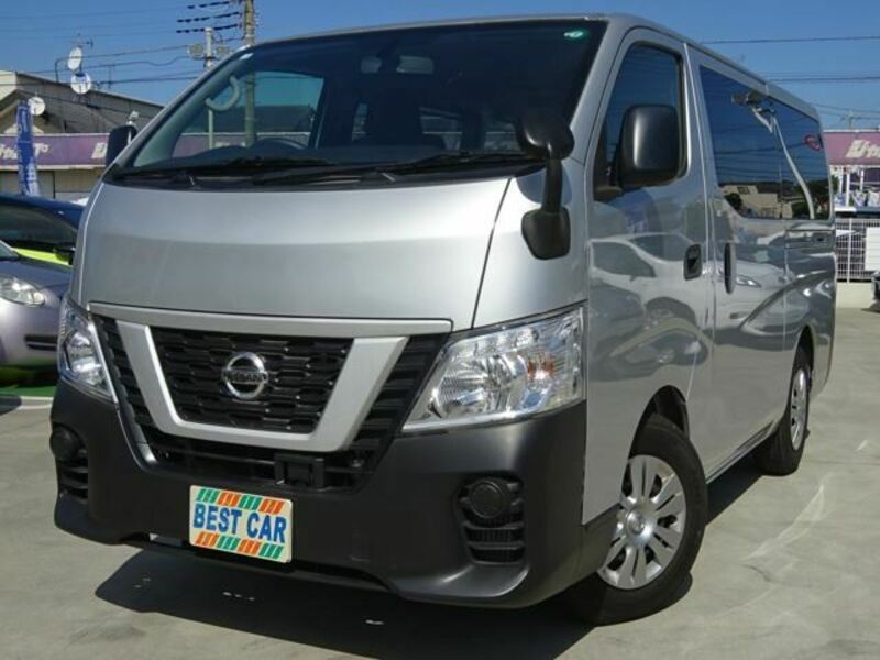 NISSAN　NV350 CARAVAN