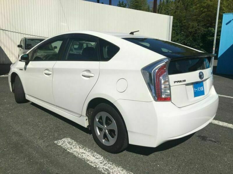 PRIUS-2