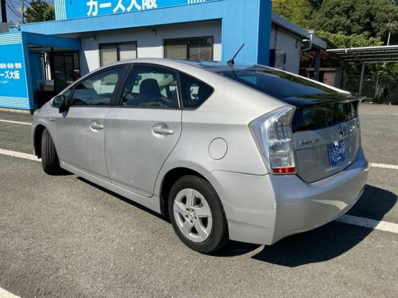 PRIUS-2