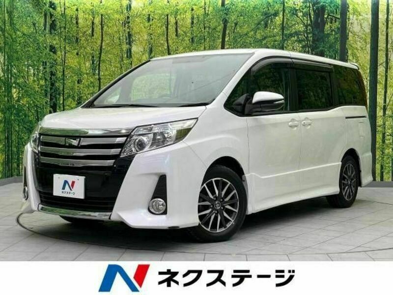 TOYOTA　NOAH