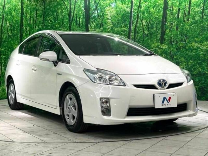 PRIUS-16