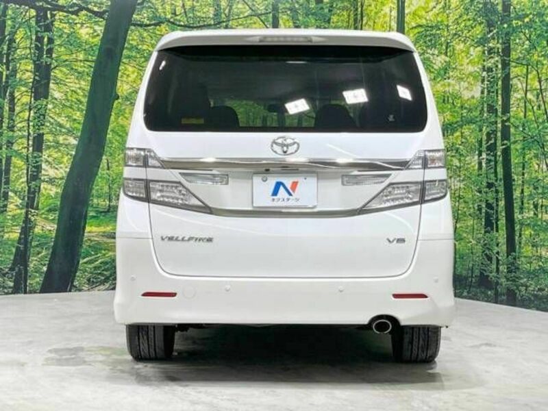 VELLFIRE-15