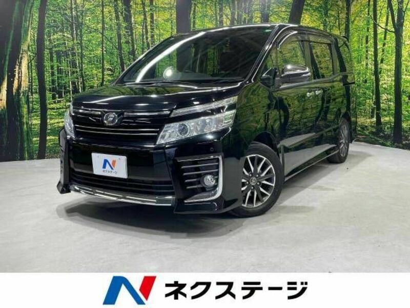 TOYOTA　VOXY