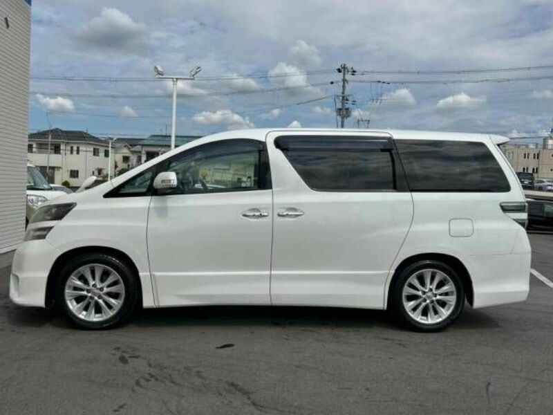 VELLFIRE-14