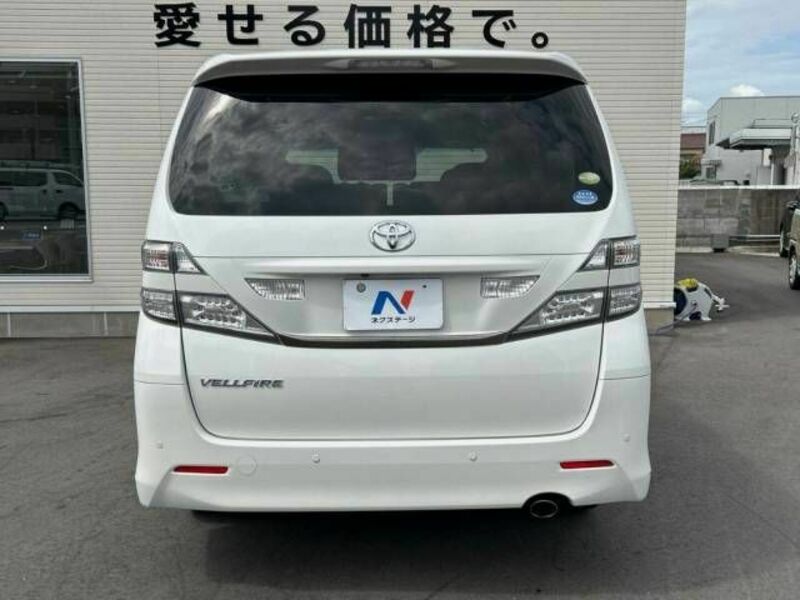 VELLFIRE-16