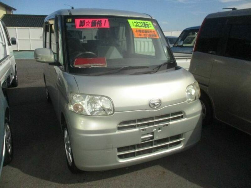 DAIHATSU　TANTO