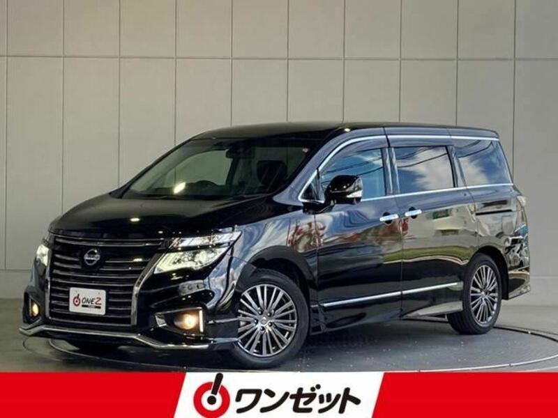 NISSAN　ELGRAND