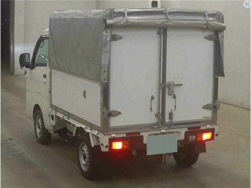 HIJET TRUCK-1