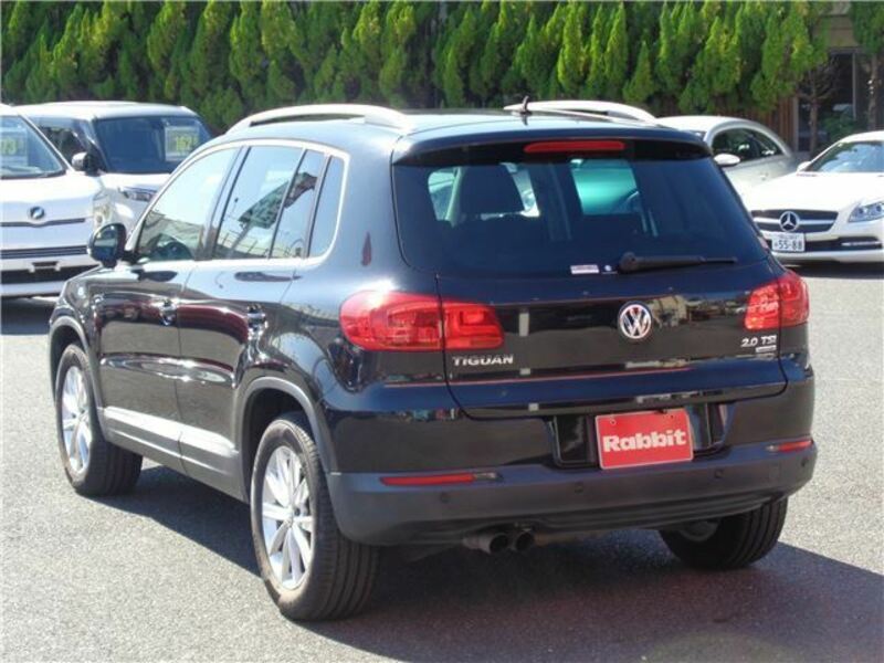 TIGUAN-13