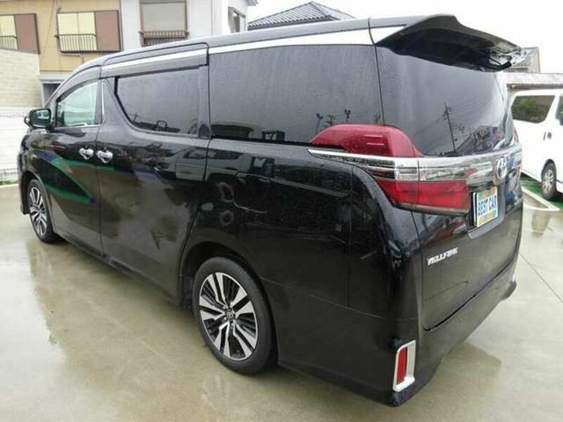 VELLFIRE-1