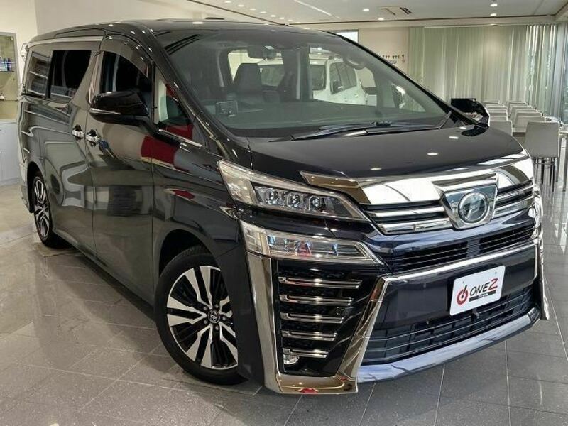 TOYOTA　VELLFIRE