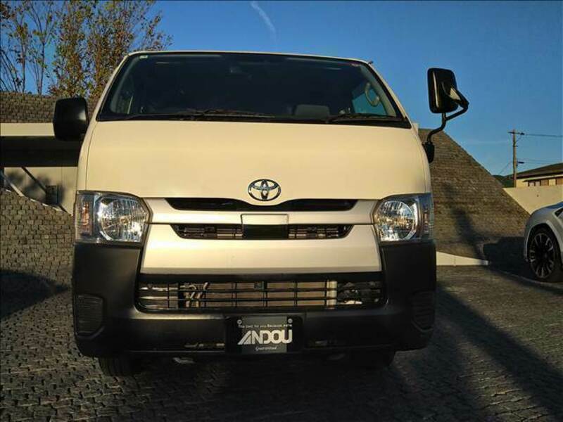 HIACE-7