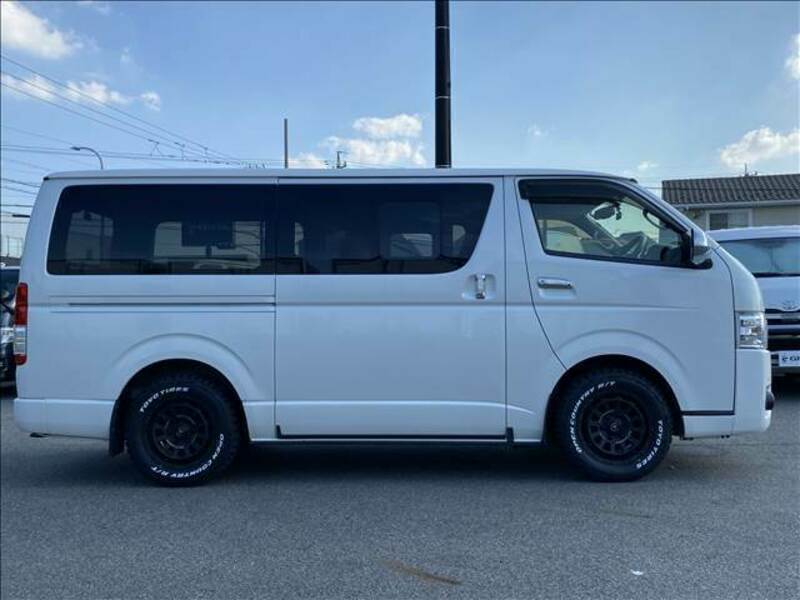 HIACE VAN-12