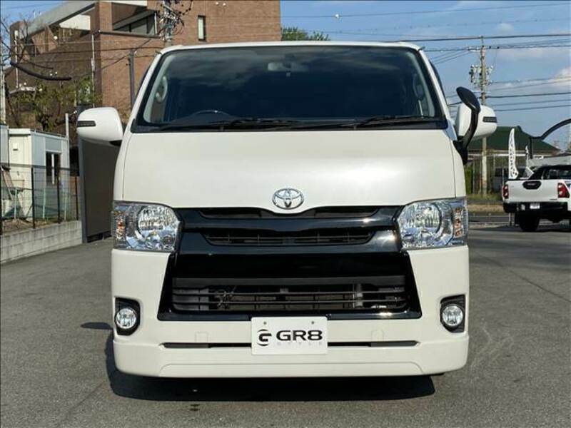 HIACE VAN-1