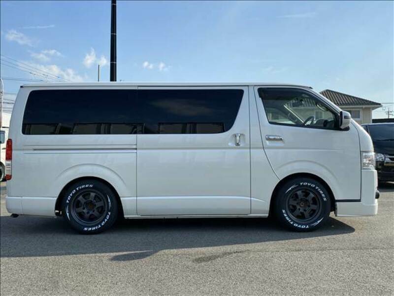 HIACE VAN-12