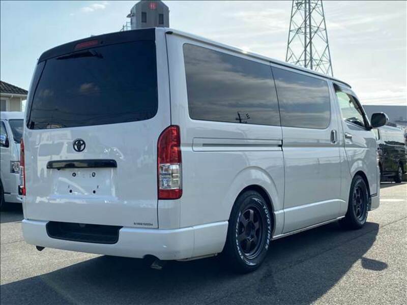 HIACE VAN-14