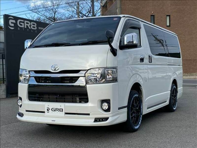 HIACE VAN-11