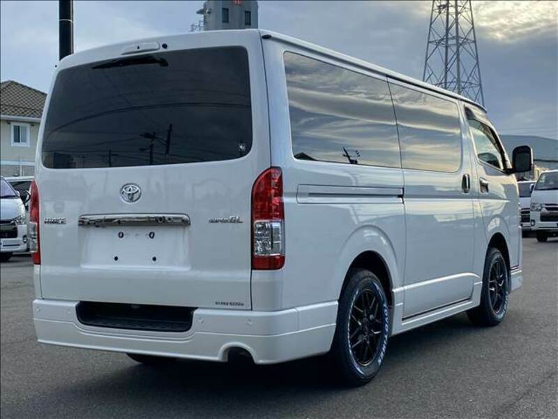 HIACE VAN-14