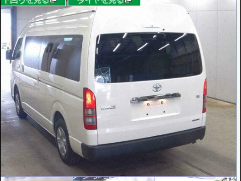 HIACE COMMUTER-28