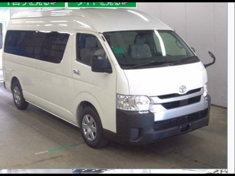 HIACE COMMUTER-29