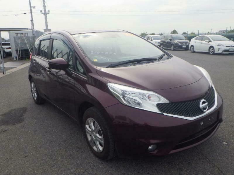 NISSAN　NOTE