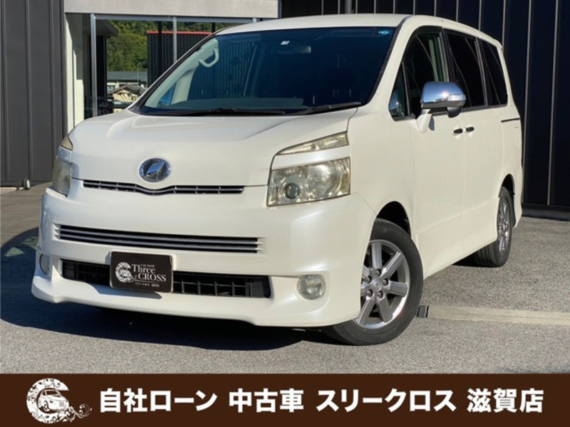 TOYOTA　VOXY