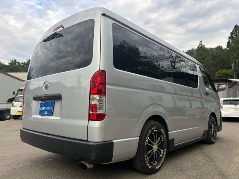 HIACE-4