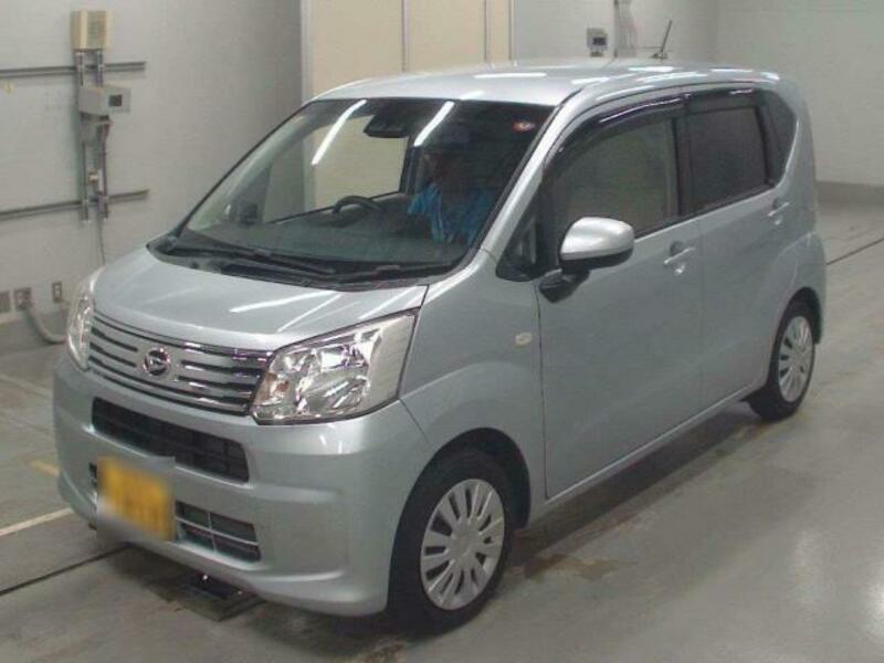 DAIHATSU　MOVE