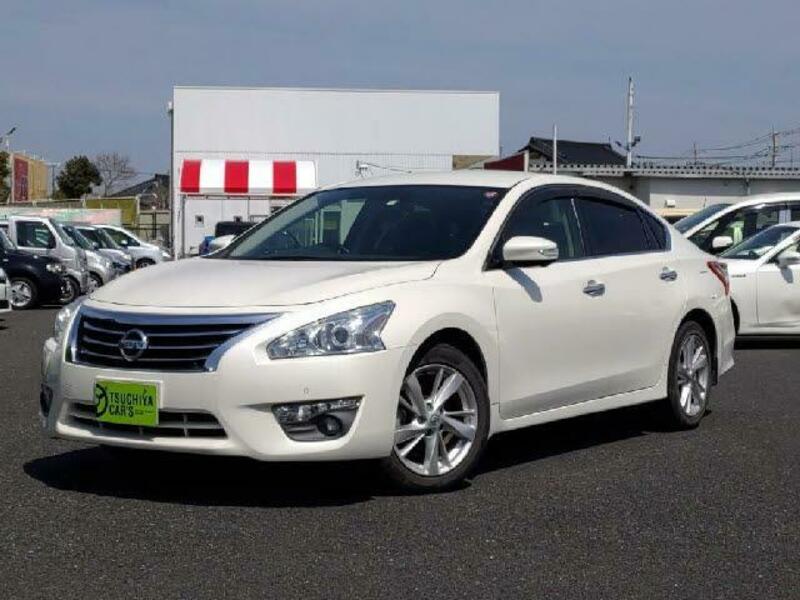 NISSAN　TEANA