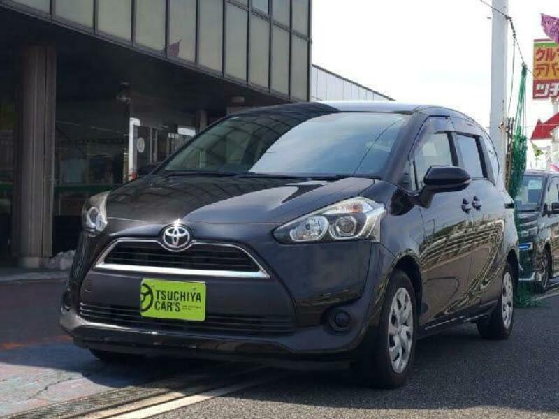 TOYOTA　SIENTA