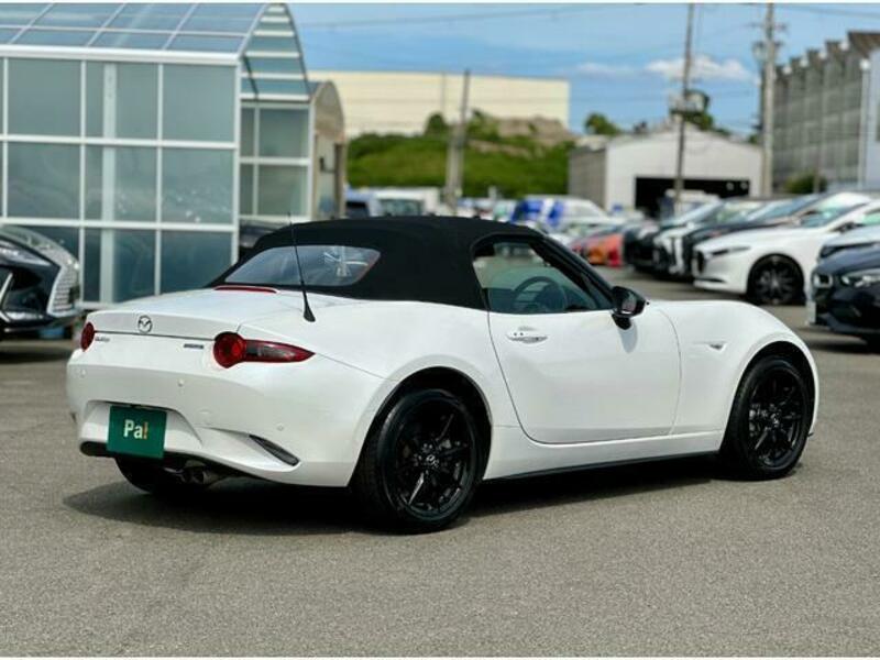 ROADSTER-2