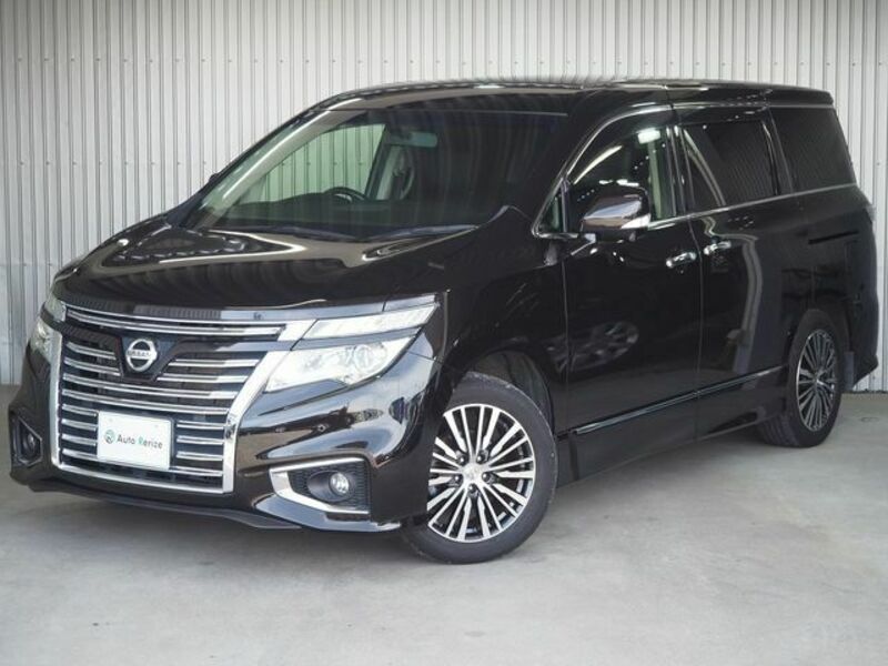 NISSAN　ELGRAND