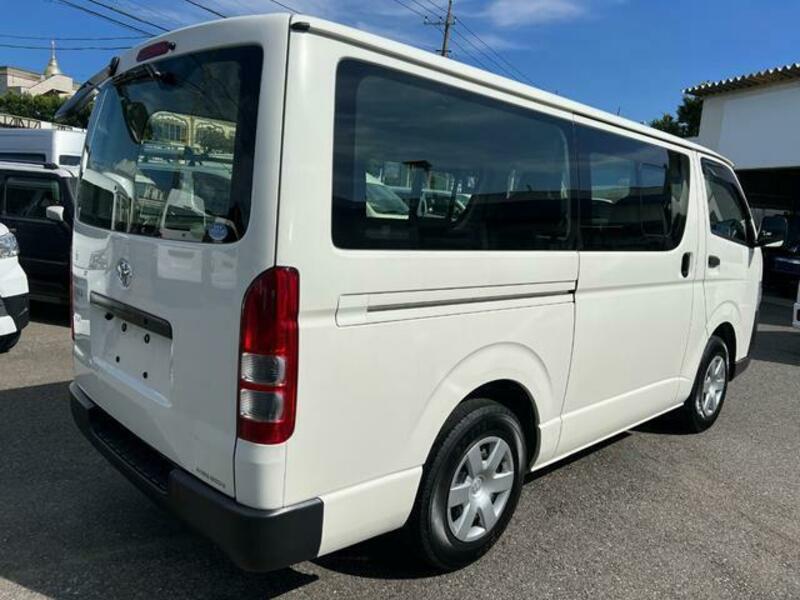 HIACE VAN-4