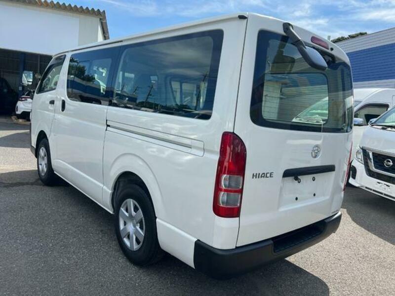 HIACE VAN-6