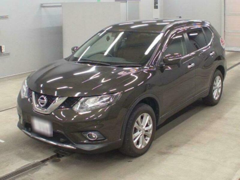 X-TRAIL-1